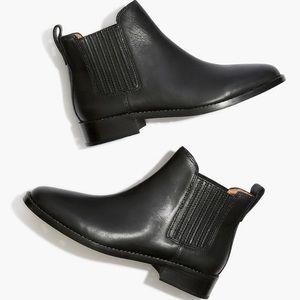 Madewell Black Ainsley Chelsea Boots!